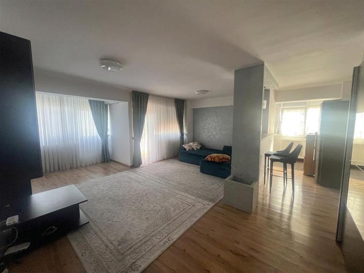 RECO Apartament 2 camere, zona Nufarul, etaj 5 8, lift, 60 mp utili - 16