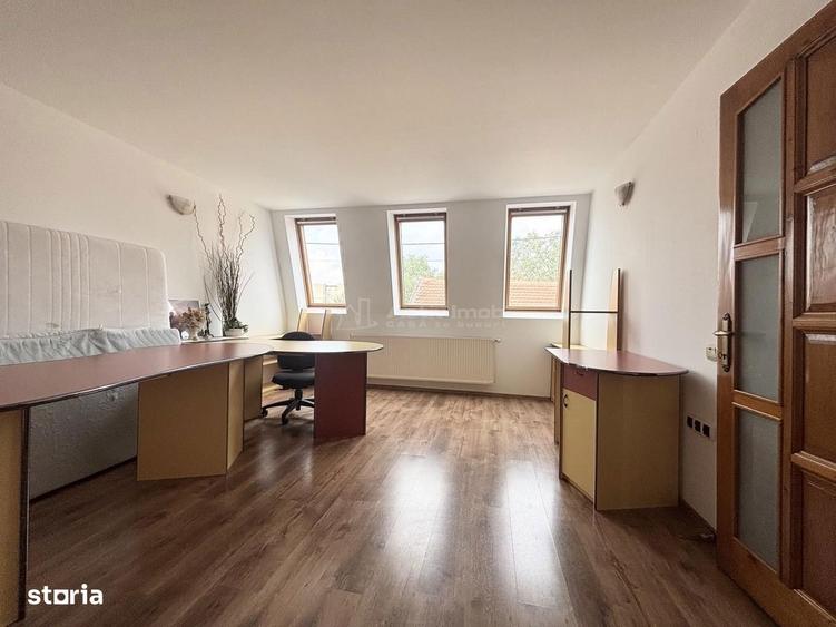 Casă cu 5 camere cu Teren 471 Mp în Cantemir