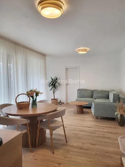 Apartament 3 camere, etaj 1, zona Borhanci