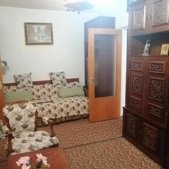 Apartament cu 2 camere semidecomandat în Exterior Vest