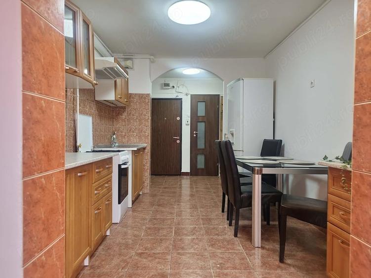 Apartament cu 3 camere decomandat în Tudor Vladimirescu