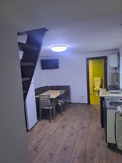 Casă cu 3 camere în Central