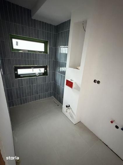 Casă cu 4 camere cu Teren 105 Mp în Central