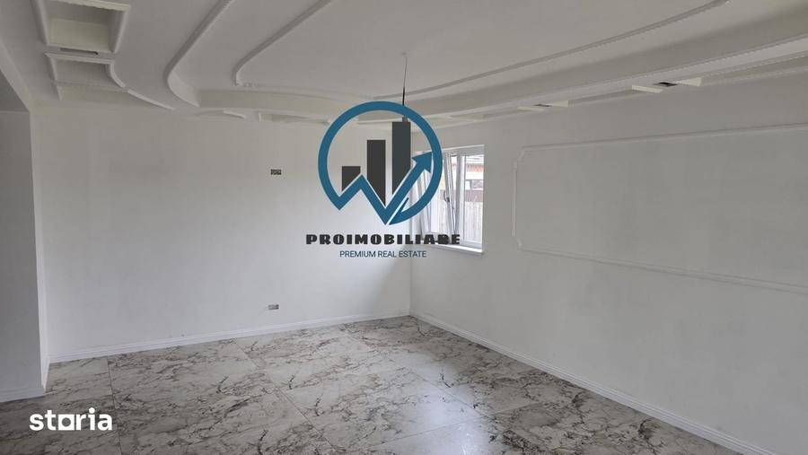 Casă cu 4 camere cu Teren 455 Mp în Bradu