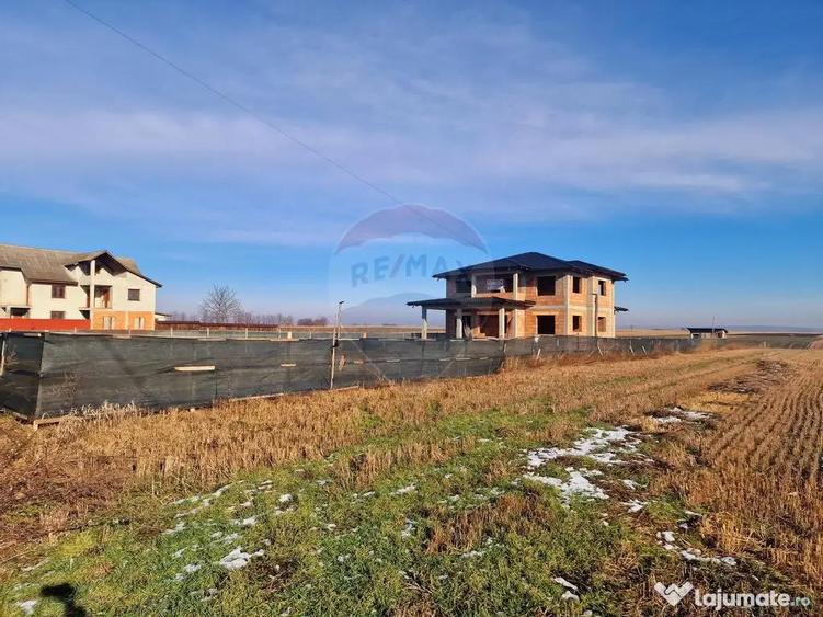 Casa si 74000 metri patrati teren - 17
