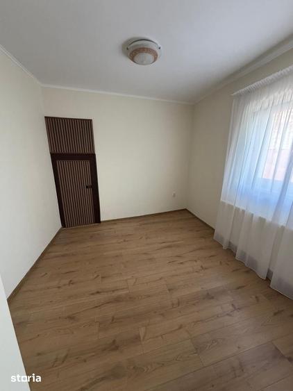 Casă cu 3 camere cu Teren 8 Mp în Iancului