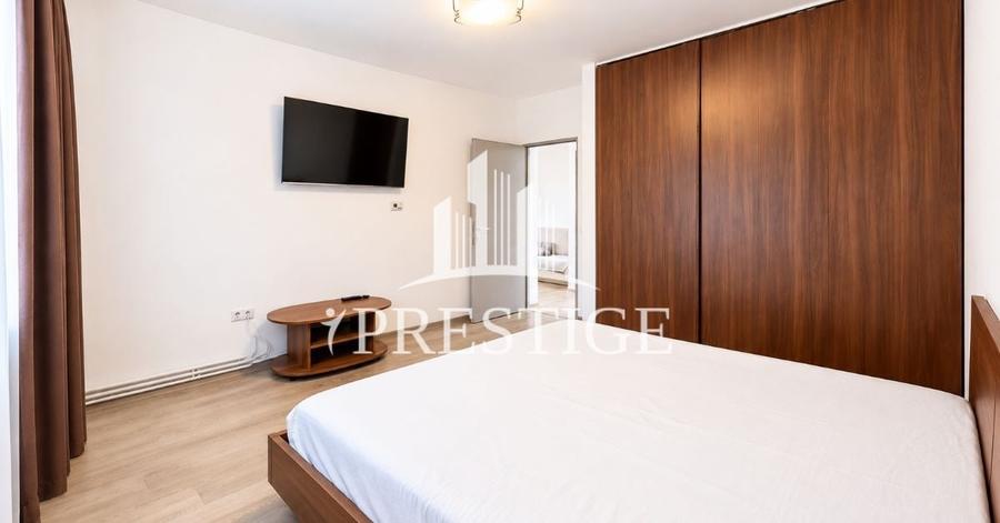 Apartament cu 3 camere semidecomandat, mobilat în Șelimbăr