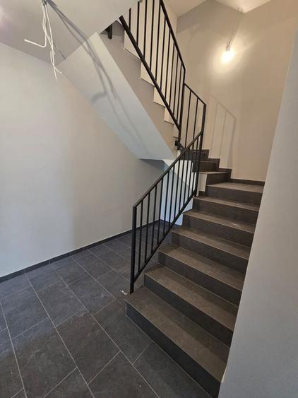 Apartament cu 2 camere decomandat în Zamora