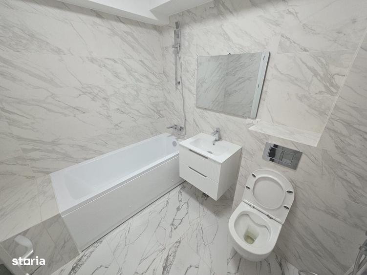 Apartament cu 3 camere decomandat în Tătărași