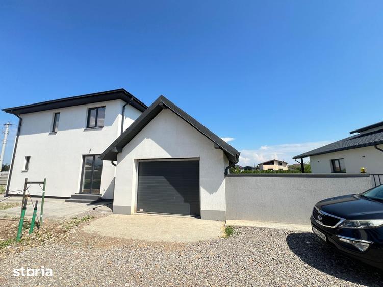 Casă cu 4 camere cu Teren 700 Mp în Central