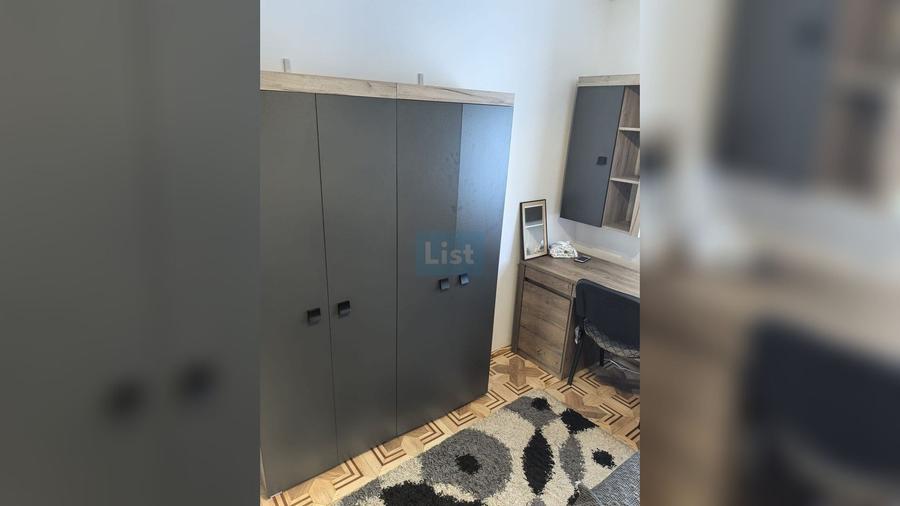 Apartament cu 4 camere decomandat, mobilat în Central