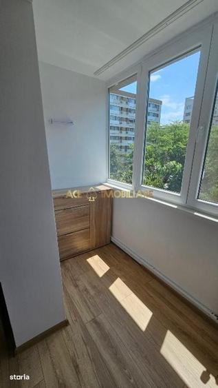 Apartament cu 3 camere în Lujerului