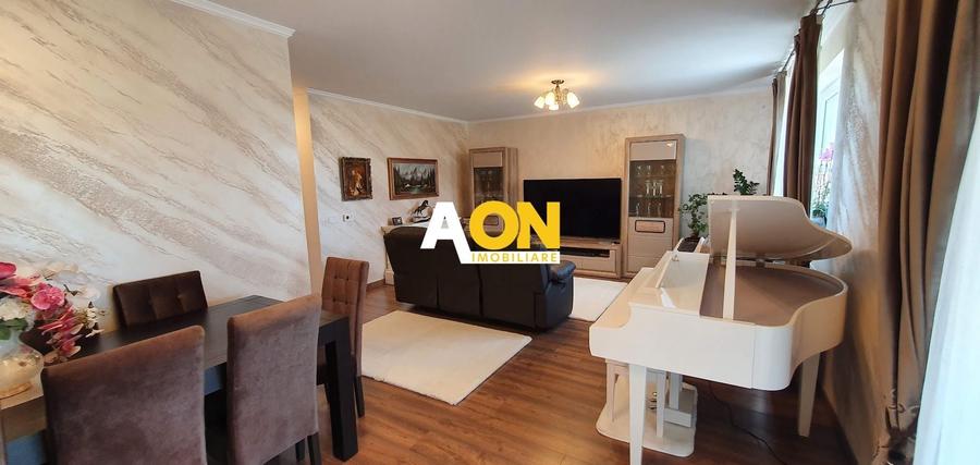 Duplex cu 4 camere cu Canalizare în Cetate