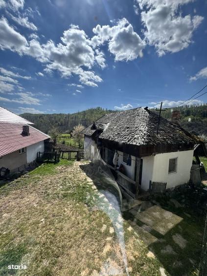 Casă cu 2 camere în Cândești