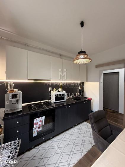 Apartament cu 3 camere decomandat în Griviței