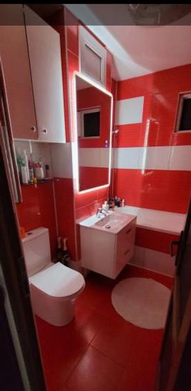 Apartament cu 2 camere decomandat în Inel II