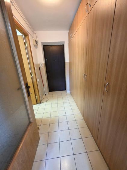 Garsonieră decomandată în Drumul Taberei