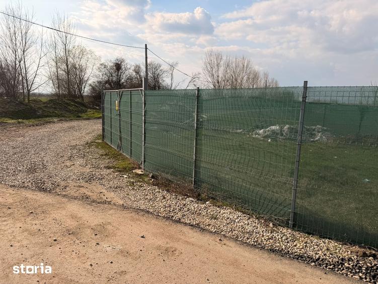 Teren de 2117 mp, în Clinceni