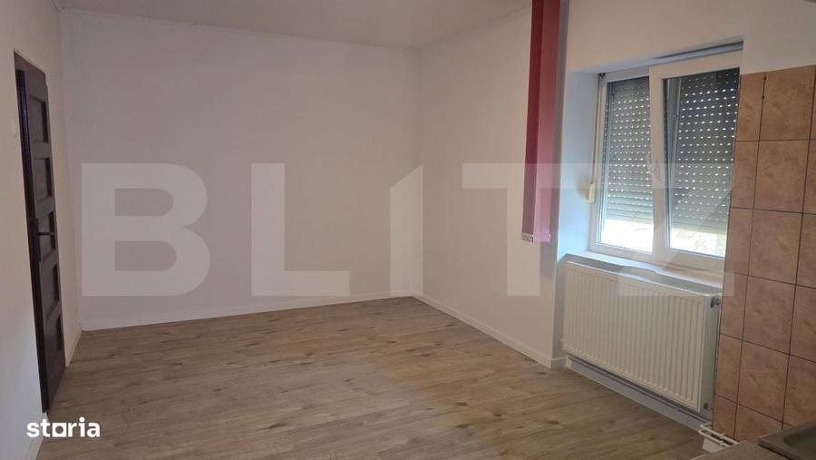 Casă cu 2 camere cu Teren 500 Mp în Botiz