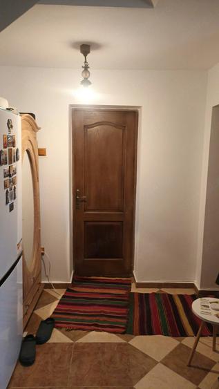 Apartament cu 3 camere decomandat în Exterior Vest