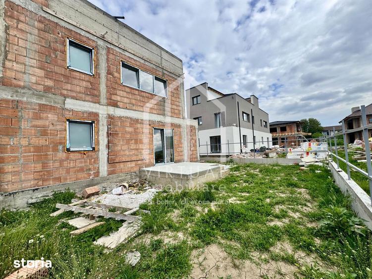 Casă cu 4 camere cu Teren 207 Mp în Gușterița