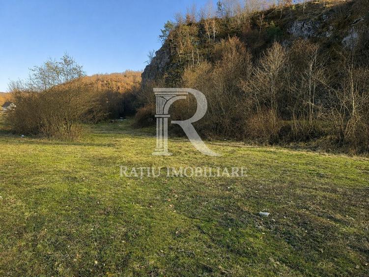 Teren Construcții intravilan de 684 mp, în Bălnaca