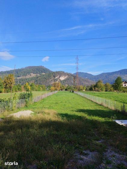 Teren de 2860 mp, în Pângărați