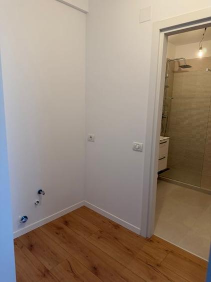 Apartament cu 2 camere decomandat în Tunari