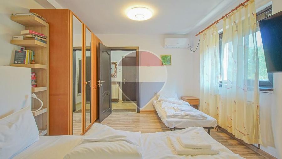 Comision 0%! Vila Patricia, pensiune Breaza | teren tenis | ciubăr - 22