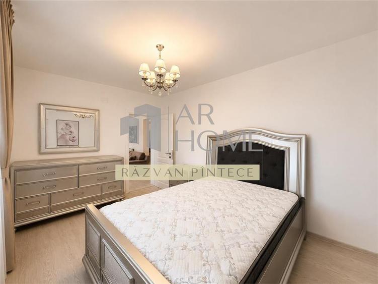 Apartament cu 3 camere decomandat în Albert