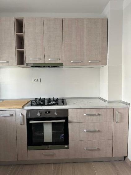 Apartament cu 2 camere decomandat, mobilat în Primăverii