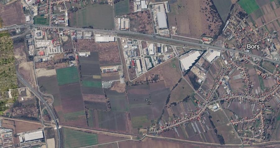 Teren agricol intravilan de 6000 mp, în Sântion