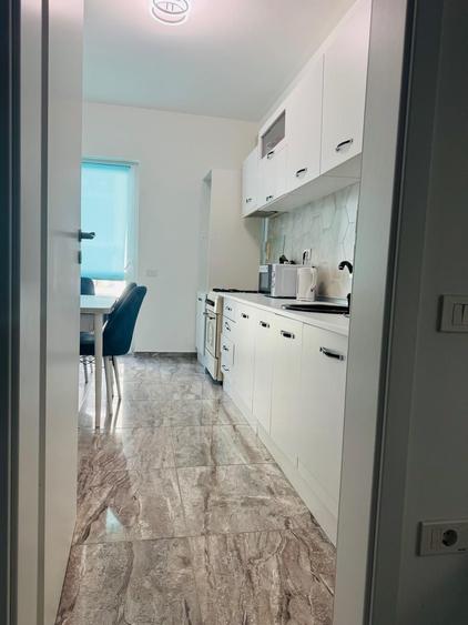 Apartament cu 2 camere decomandat în Runcu