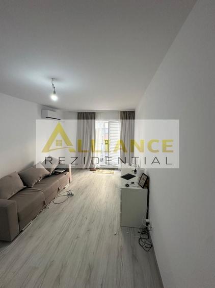Apartament cu 2 camere decomandat, mobilat în Central