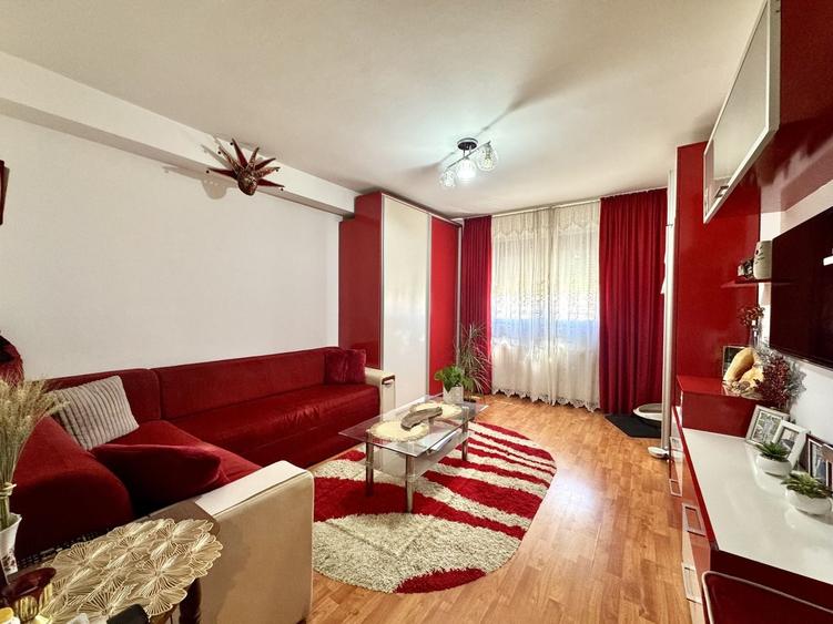 Apartament cu 2 camere semidecomandat în Semicentral