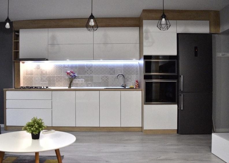 Apartament cu 2 camere decomandat, mobilat în Nerva Traian