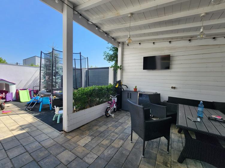 Duplex cu 4 camere cu Canalizare în Galata