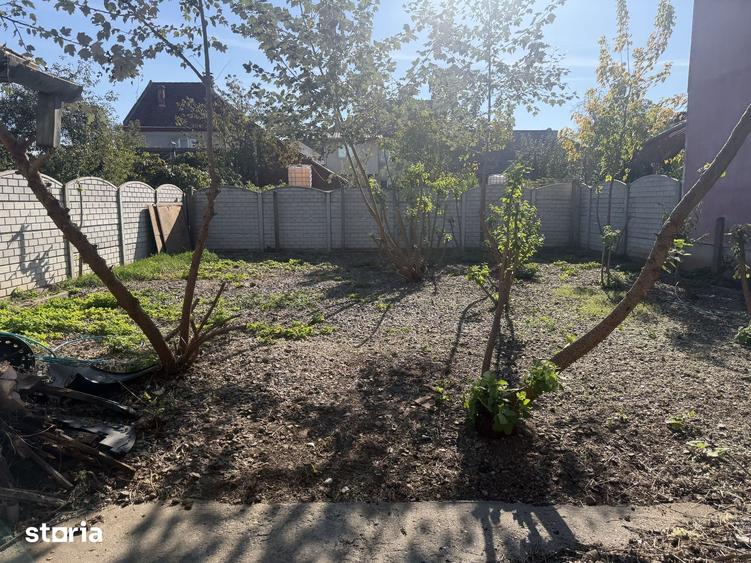 Casă cu 2 camere cu Teren 410 Mp în Botizului