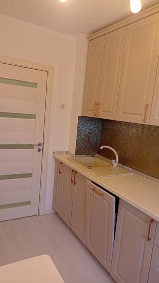 Apartament cu 2 camere decomandat, mobilat în Ștefan cel Mare