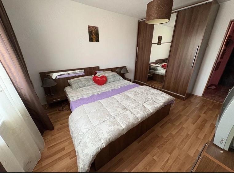 Apartament cu 3 camere decomandat în Ultracentral