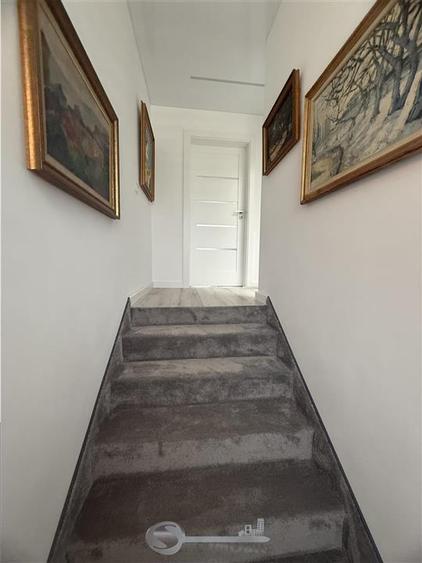 VILA EXCLUSIVISTA 4 CAM VALEA ADANCA LAC EZARENI PRIMA INCHIRIERE - 9