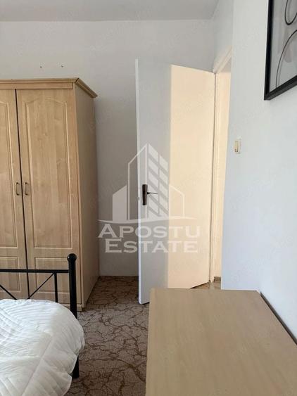 Apartament cu 2 camere semidecomandat în Spitalul Județean