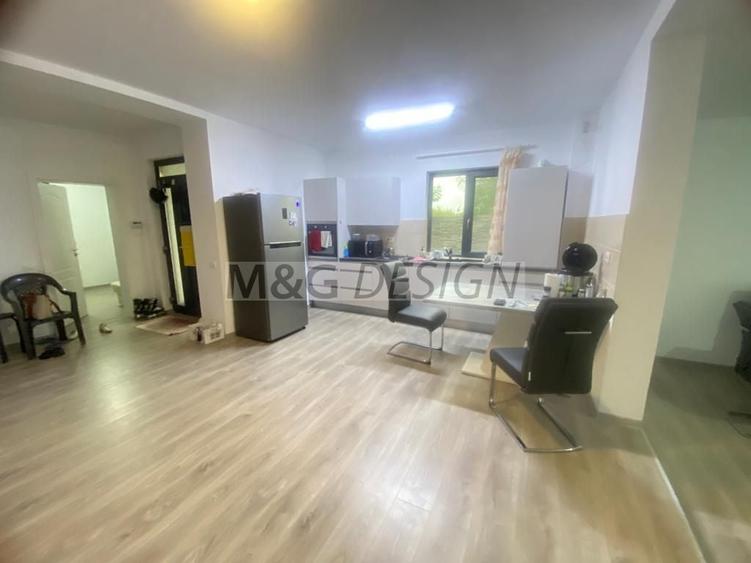 Duplex cu 5 camere cu Canalizare în Dumbrăvița