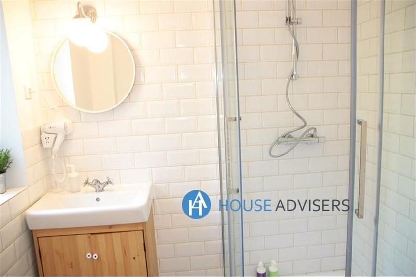 Apartament cu 2 camere, mobilat în Unirii