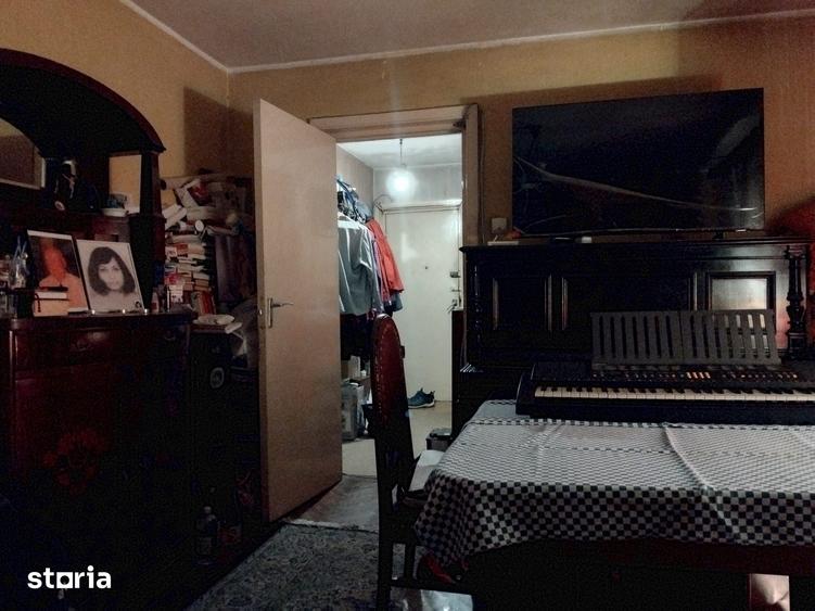 Apartament cu 3 camere decomandat în Șagului