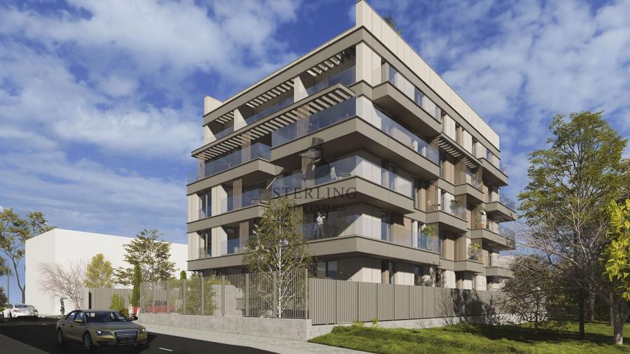 Penthouse cu 4 camere decomandat în Nord