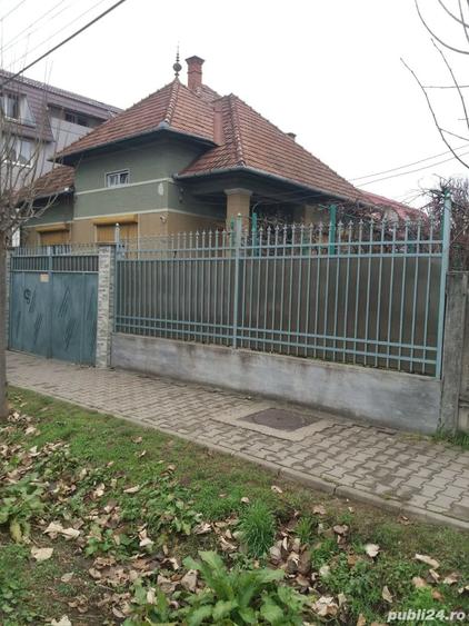 Casă în Central