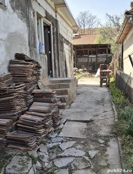 Casă cu 4 camere în Central