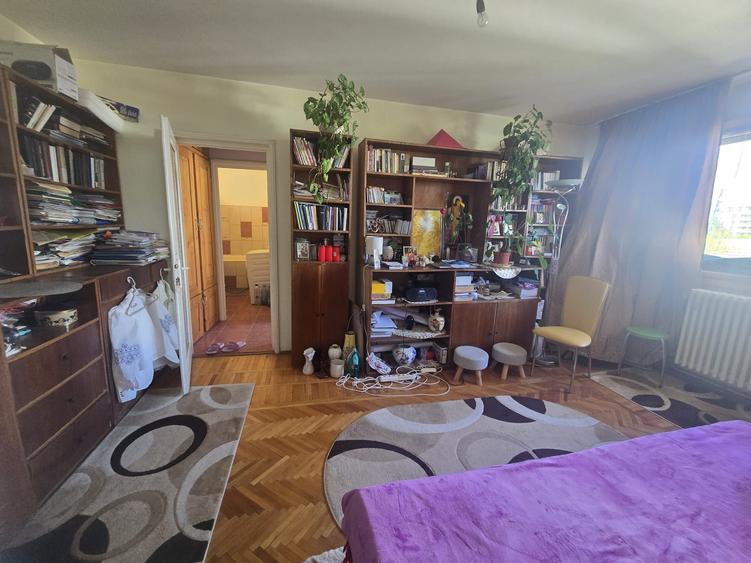 Apartament cu 2 camere semidecomandat, mobilat în Copou