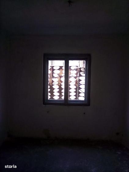 Casa Parter caramida veche fara modernizare - 7